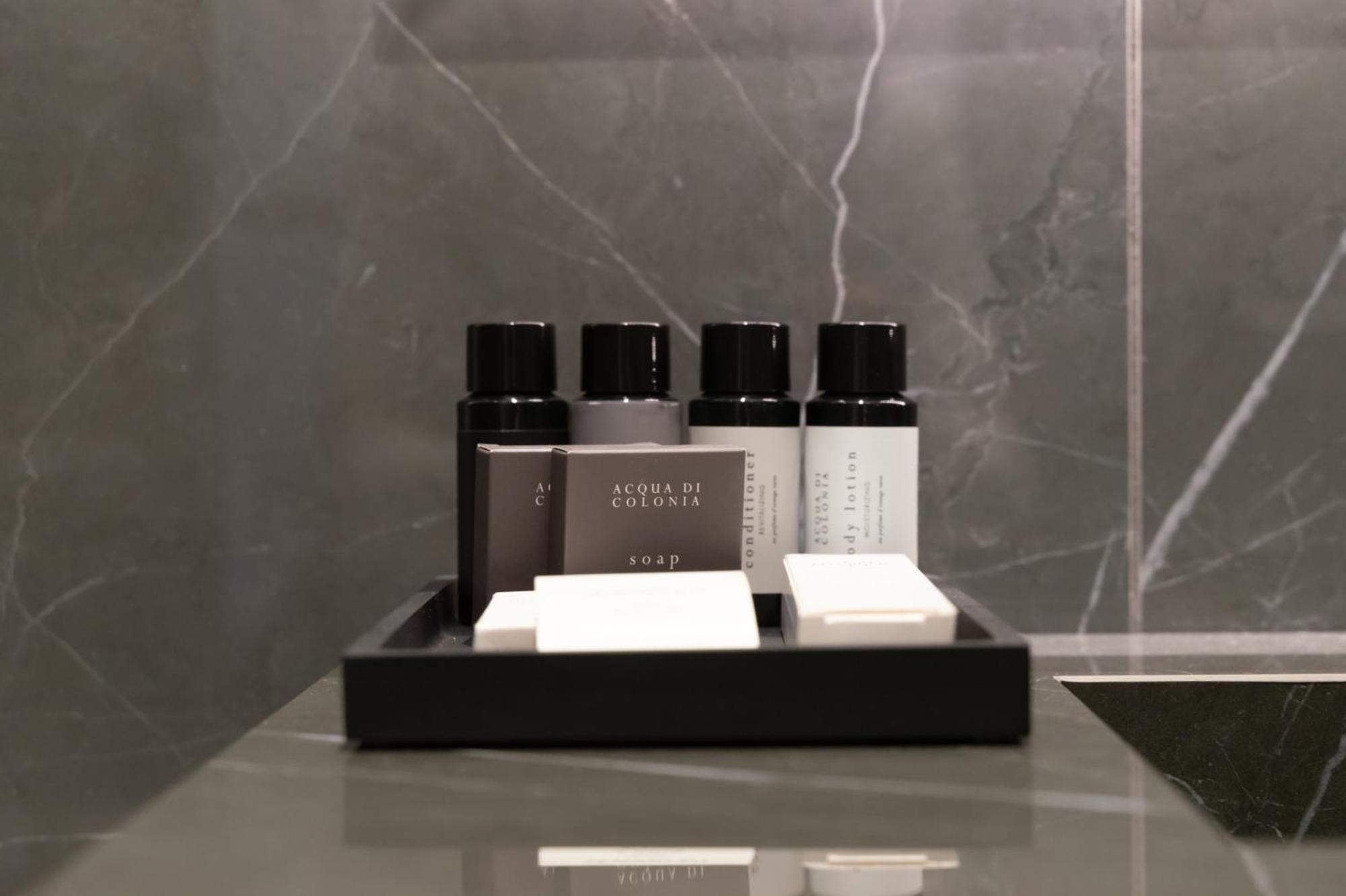 Insogno Suites Neapol Zewnętrze zdjęcie