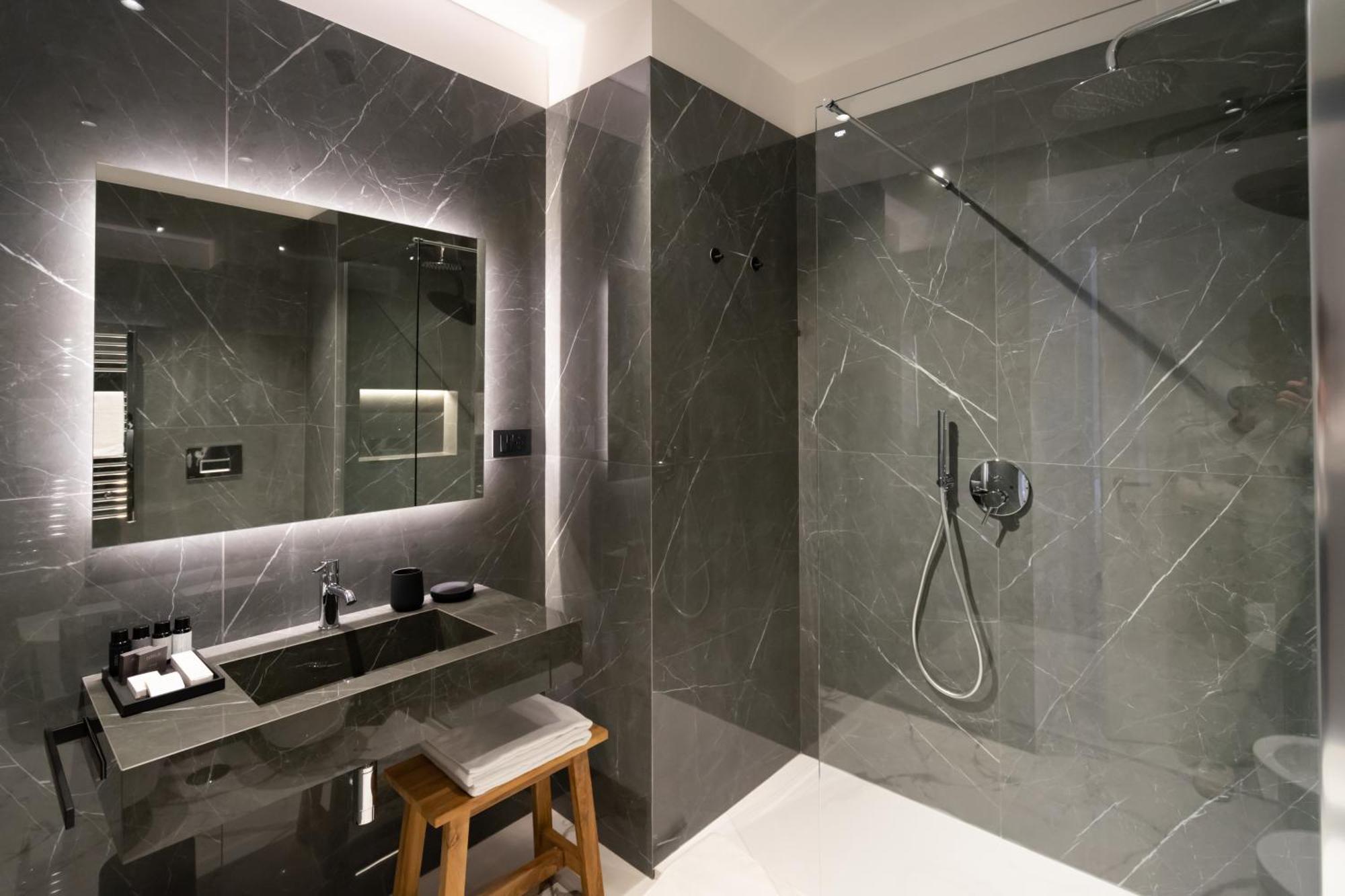 Insogno Suites Neapol Zewnętrze zdjęcie