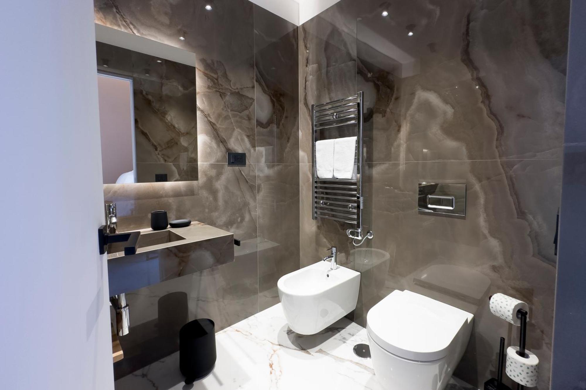Insogno Suites Neapol Zewnętrze zdjęcie