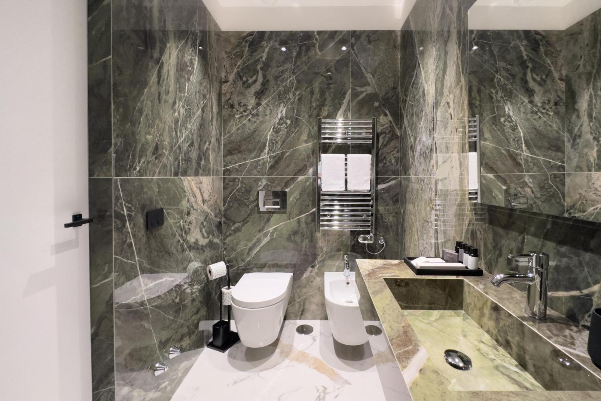 Insogno Suites Neapol Zewnętrze zdjęcie