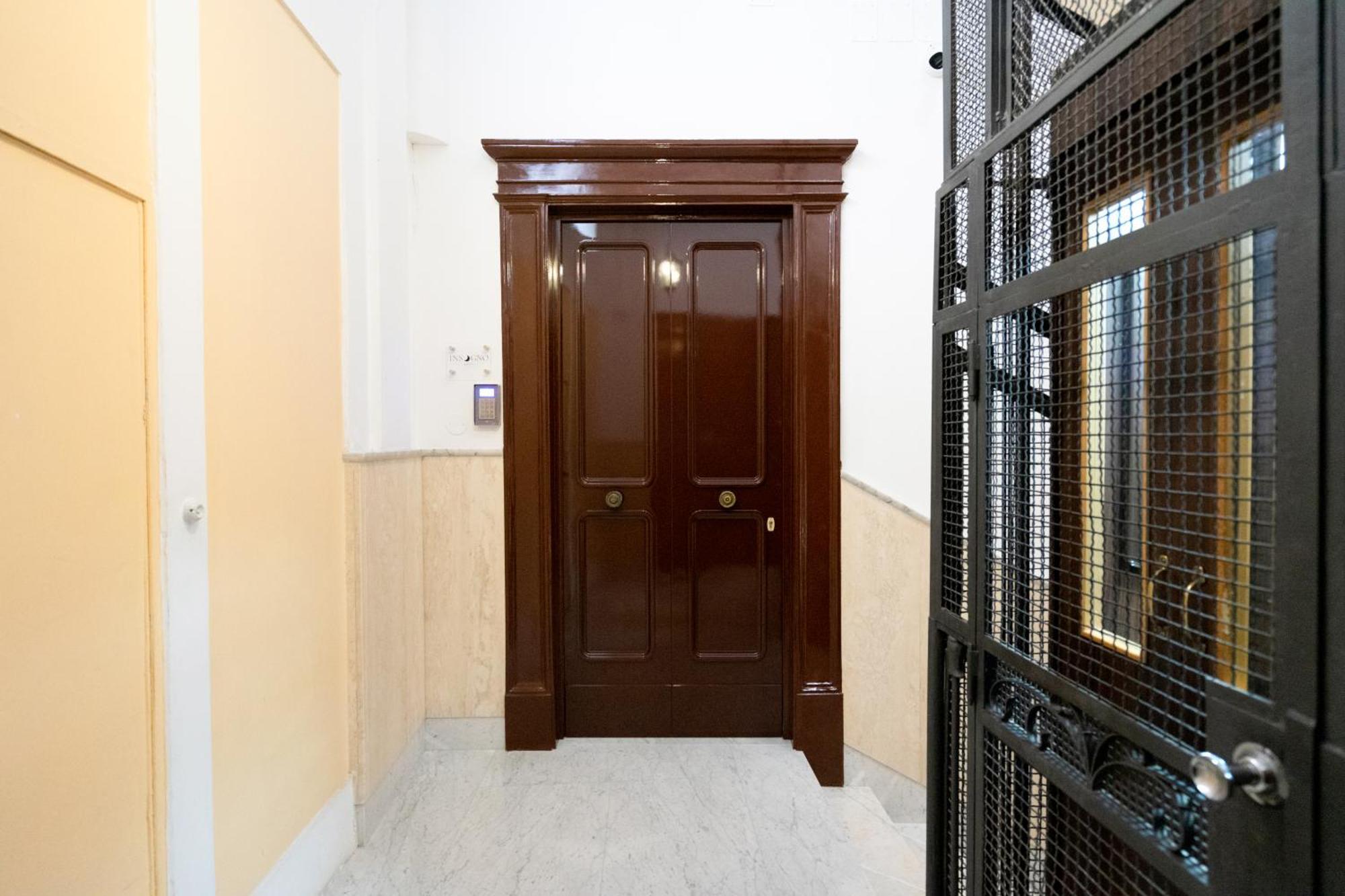 Insogno Suites Neapol Zewnętrze zdjęcie