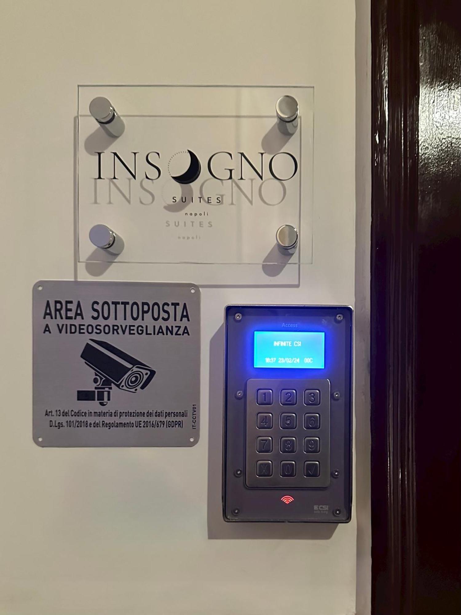 Insogno Suites Neapol Zewnętrze zdjęcie